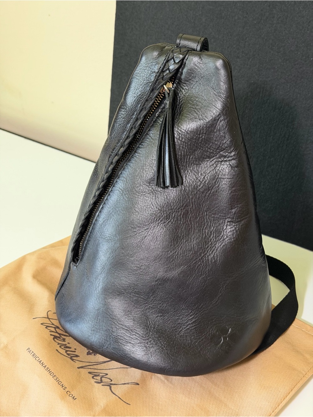 Patricia Nash Black Leather Sling Bag with Tassel Zipper Pull - Picture 3 of 7